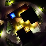 Οργανωμένο κάμπινγκ Glamping