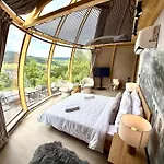Glamping Οργανωμένο κάμπινγκ