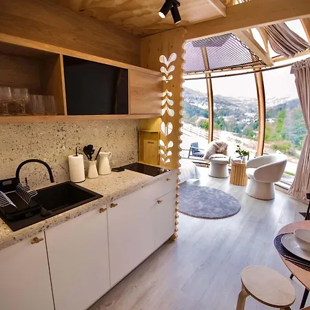 Glamping *